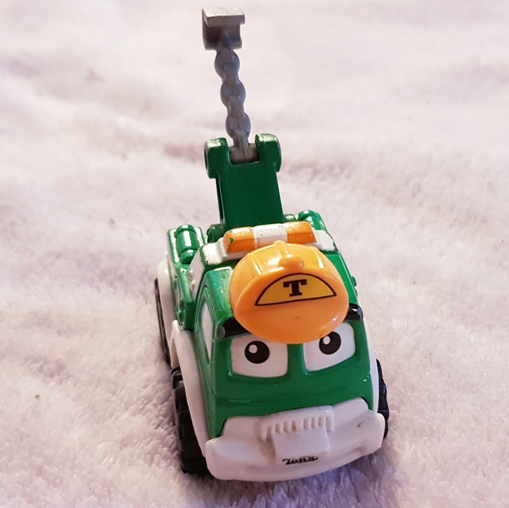 2004 Handy the Tow Truck Tonka Chuck and Friends Series Hasbro Maisto